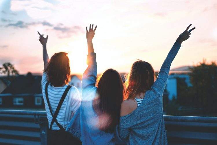 Die Generation Z blickt der finanziellen Zukunft vertrauensvoll entgegen.